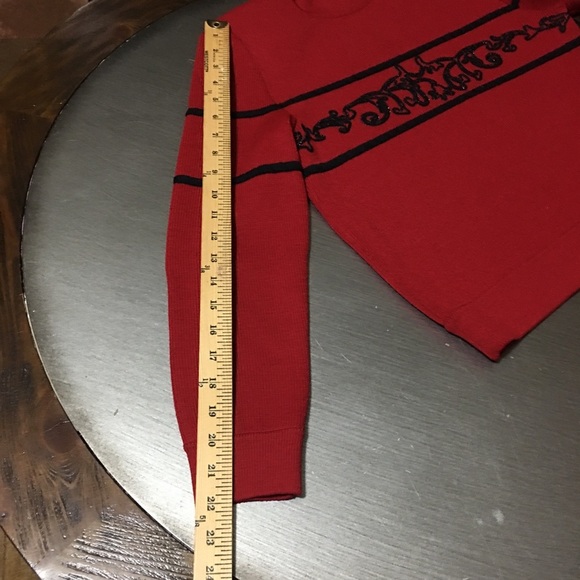 St. John collection cherry/black sweater size S - Picture 10 of 12